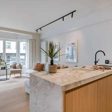 Apartment Huswell - Trendy On Location In For 7 Knokke-Heist